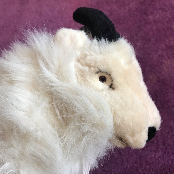 Mountain goat plush toy fluffy white realistic stuffed animal K&M international - Picture 3 of 10